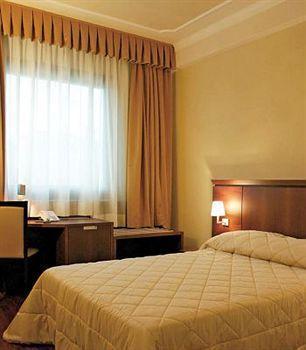 Dado International 4*