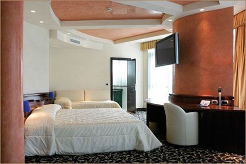 Hotel Dado International 4*